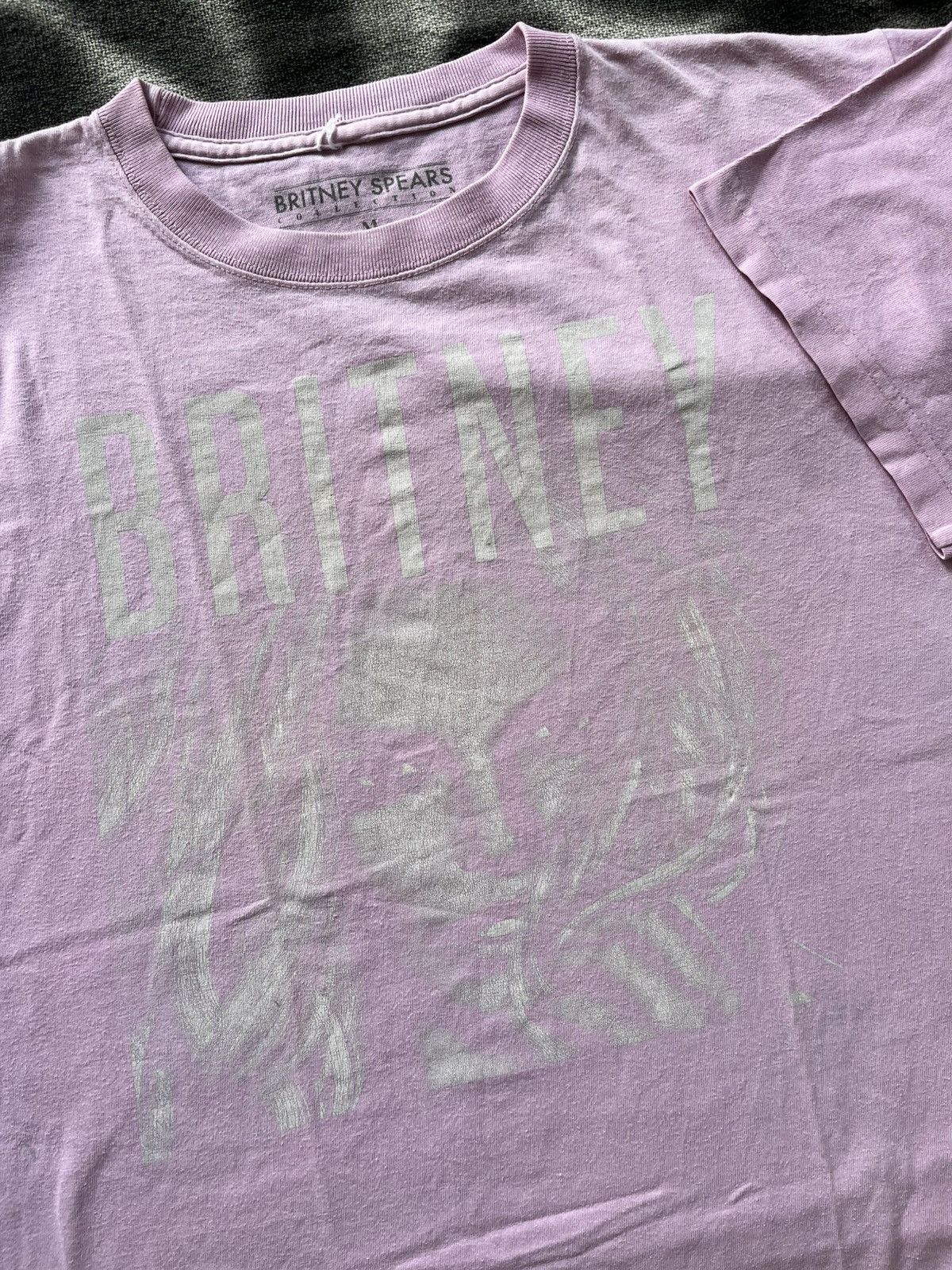 Band Tees Rare! Britney Spears Official Merchandise Band Tshirt Size M / US 6-8 / IT 42-44 - 4 Thumbnail