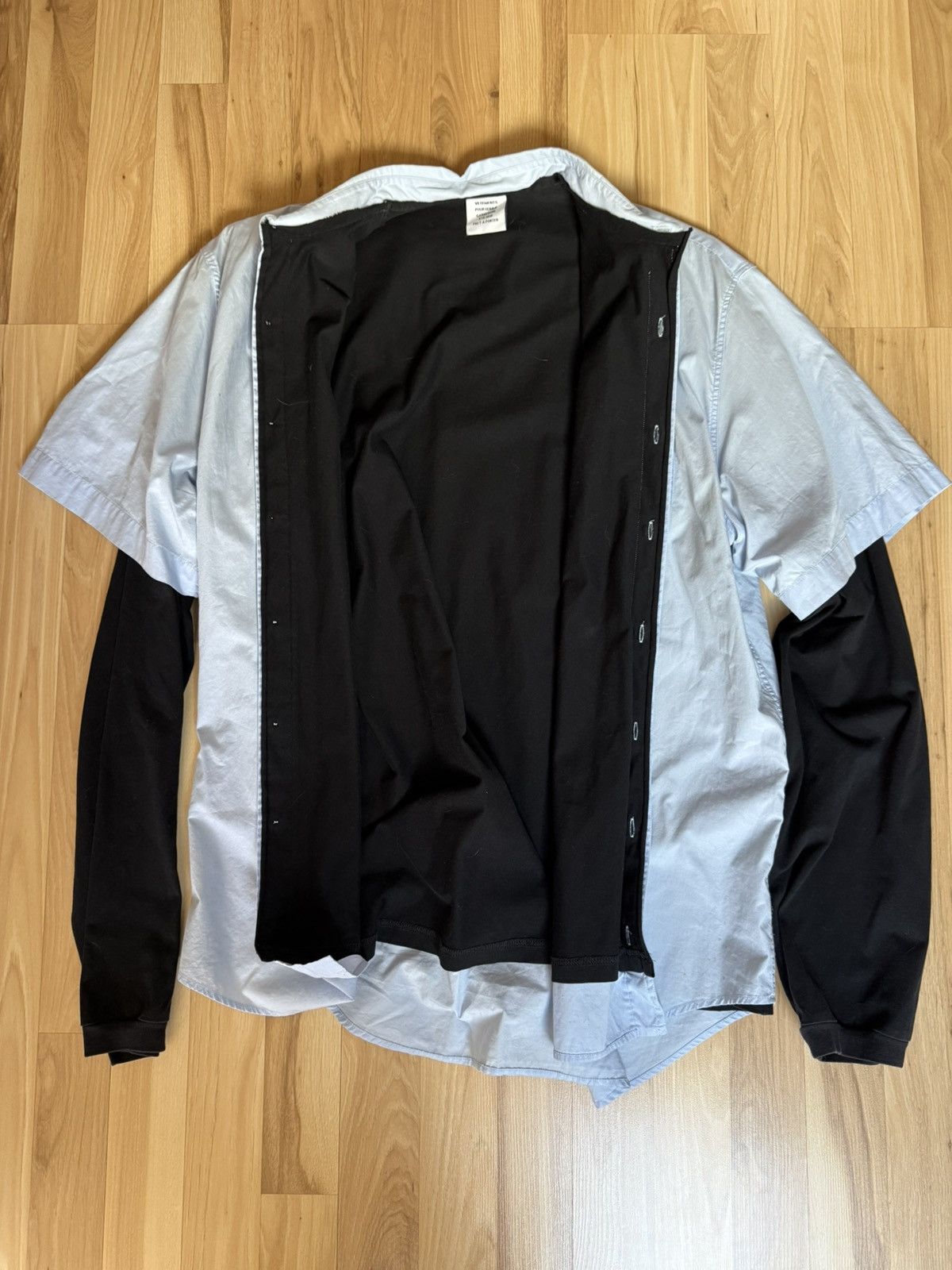 Vetements Vetements button up shirt double layer happiness Size US M / EU 48-50 / 2 - 3 Thumbnail