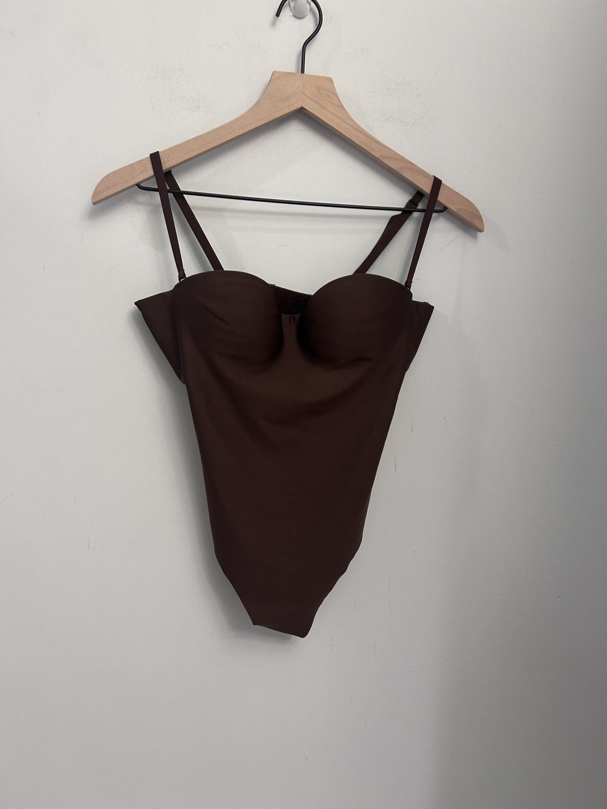 SKIMS Skims Molded Underwire thong Bodysuit - size S Cocoa Brown Size S / US 4 / IT 40 - 1 Thumbnail
