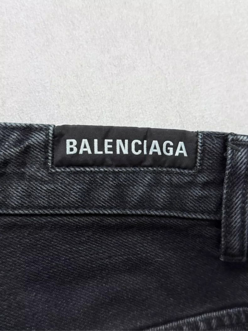 Balenciaga Balenciaga size S Distressed Destroyed Denim Pants Size US 27 - 4 Thumbnail