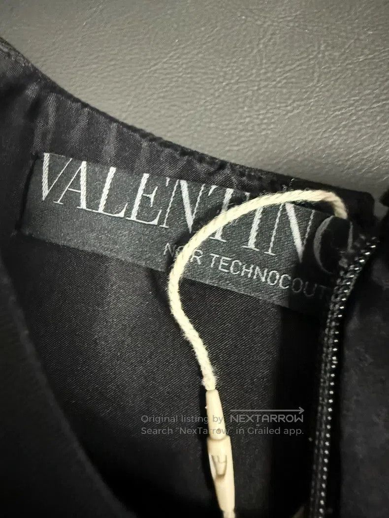 Valentino Valentino Black dress Size M / US 6-8 / IT 42-44 - 2 Thumbnail