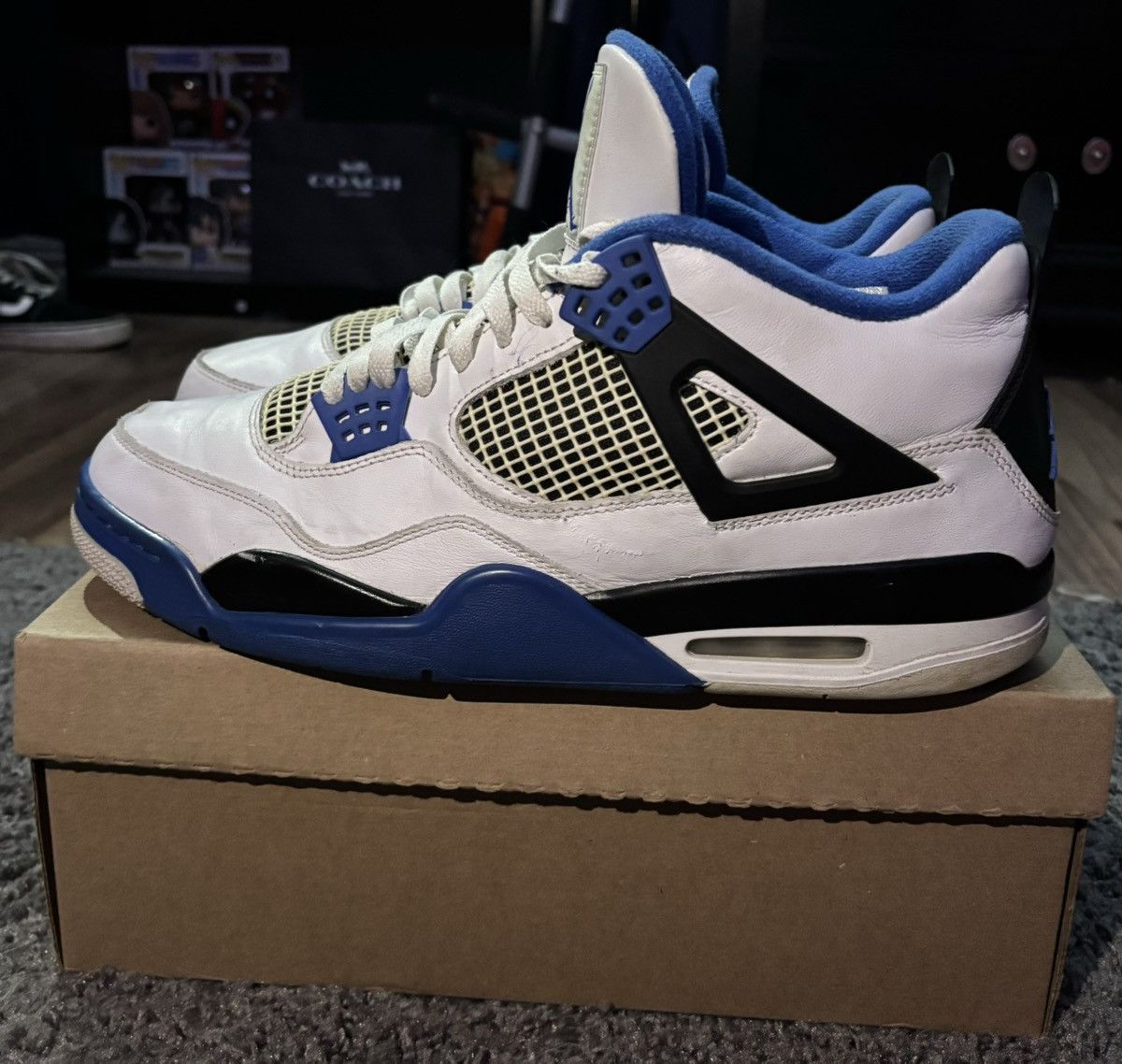 Jordan Brand Air Jordan 4 “Motorsport” Size US 13 / EU 46 - 1 Thumbnail