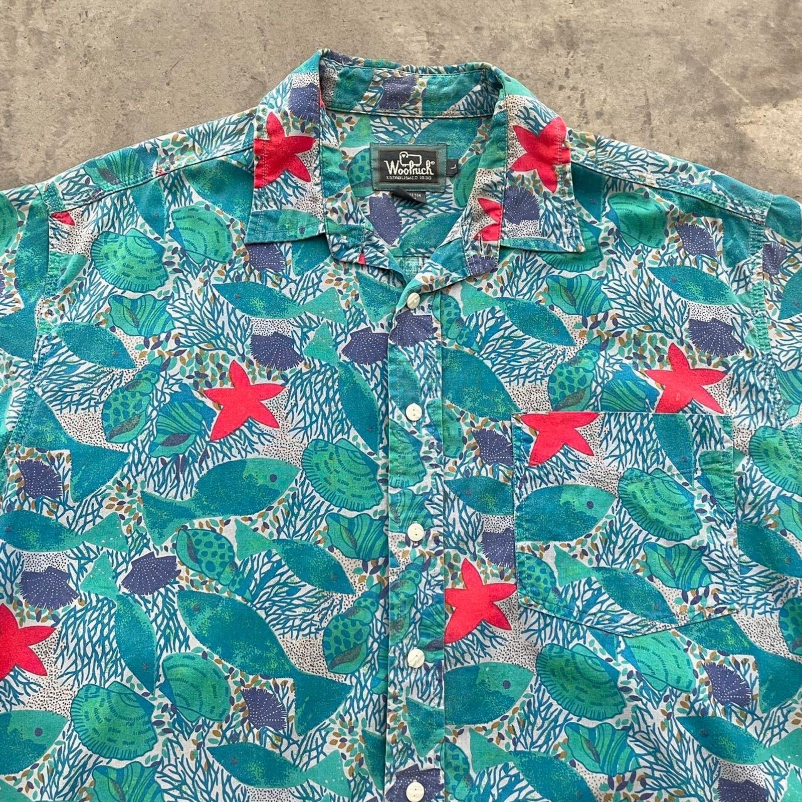 Vintage Vintage Woolrich Tropical Button Up Shirt Size US L / EU 52-54 / 3 - 2 Thumbnail