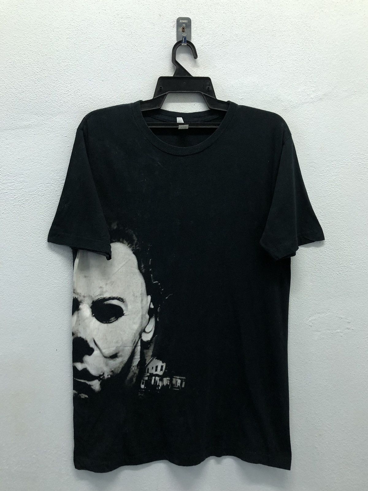 Vintage Vintage Haloween The Curse Of Michael Myers T-Shirt Size US L / EU 52-54 / 3 - 1 Thumbnail
