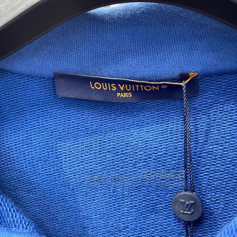 Louis Vuitton Louis Vuitton Klein Blue Logo Up-collar Sweatshirt Size US XL / EU 56 / 4 - 4 Thumbnail