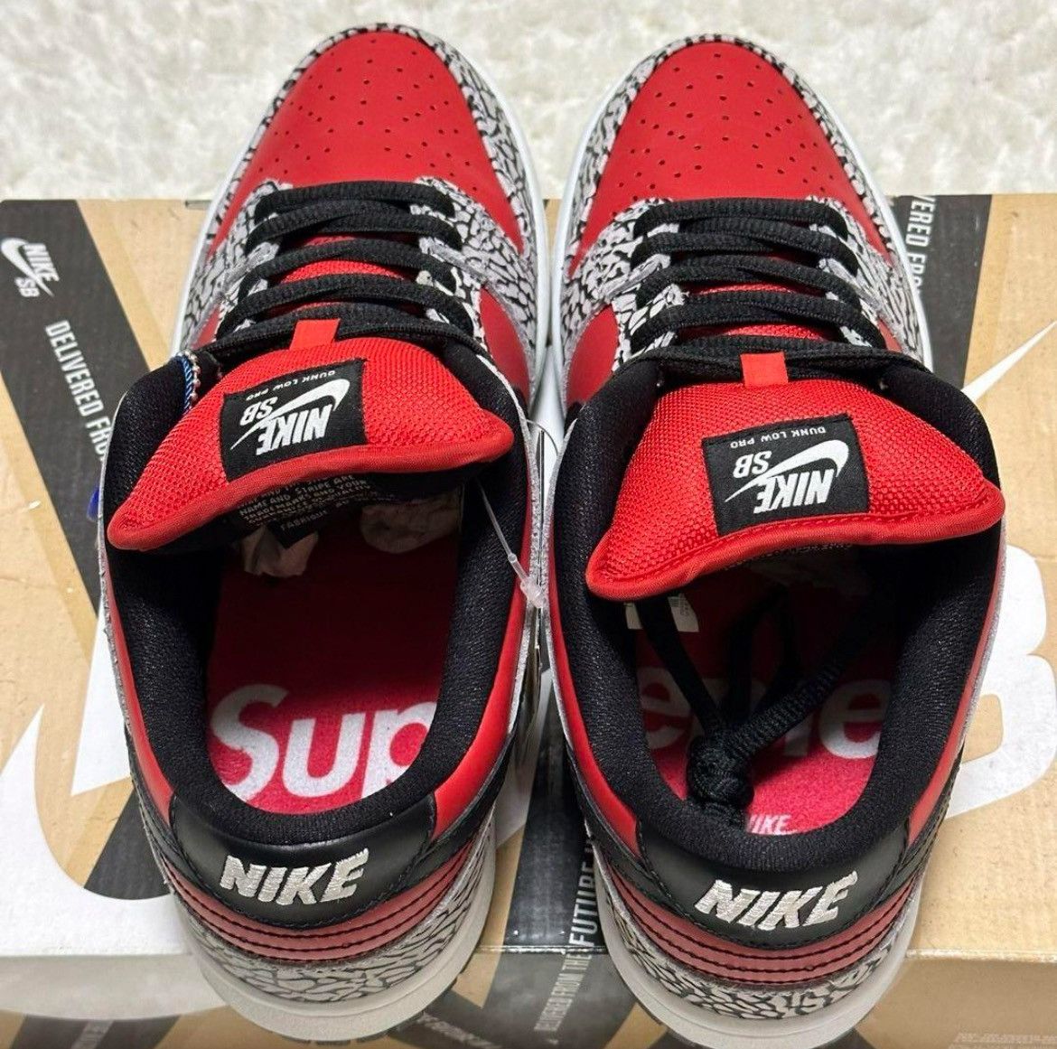 Nike × Supreme 2012 Nike Dunk SB Low Supreme Red Cement (2012) Size US 9.5 / EU 42-43 - 6 Thumbnail