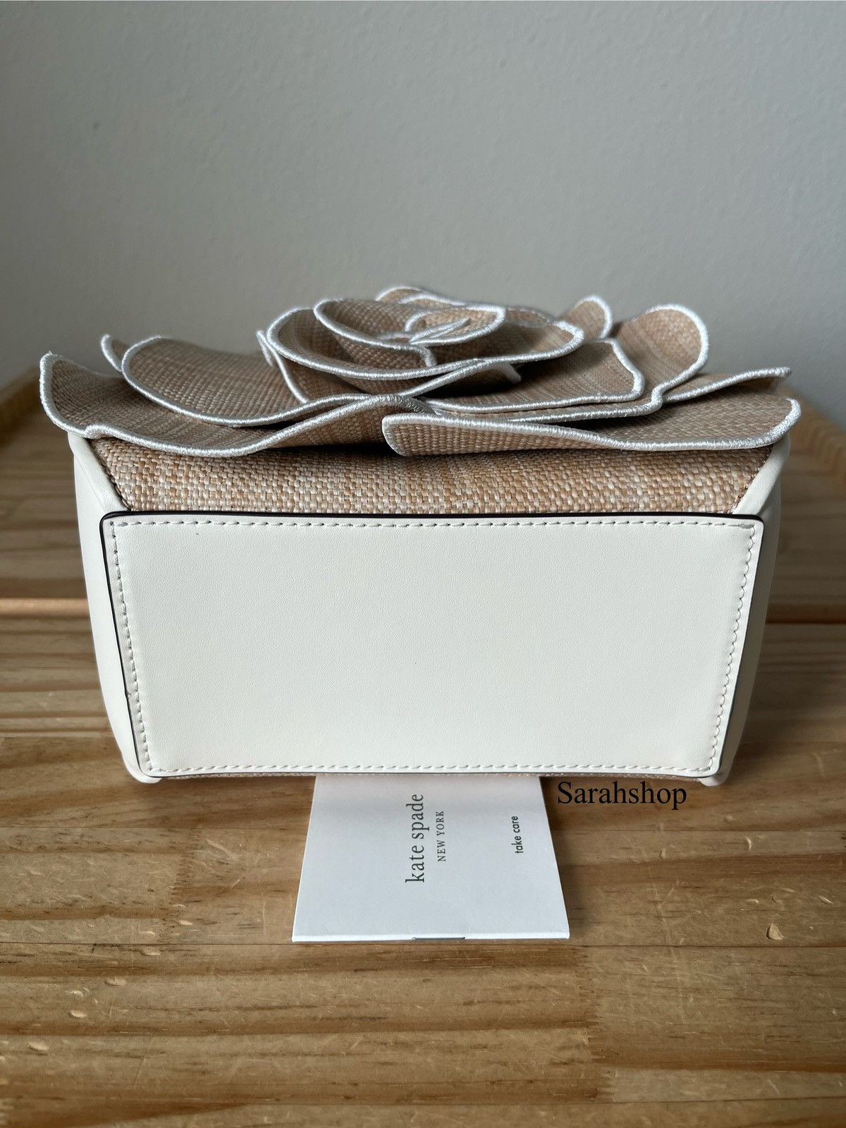 Kate Spade Kate Spade Flora 3D Rose Straw Crossbody Size ONE SIZE - 8 Thumbnail