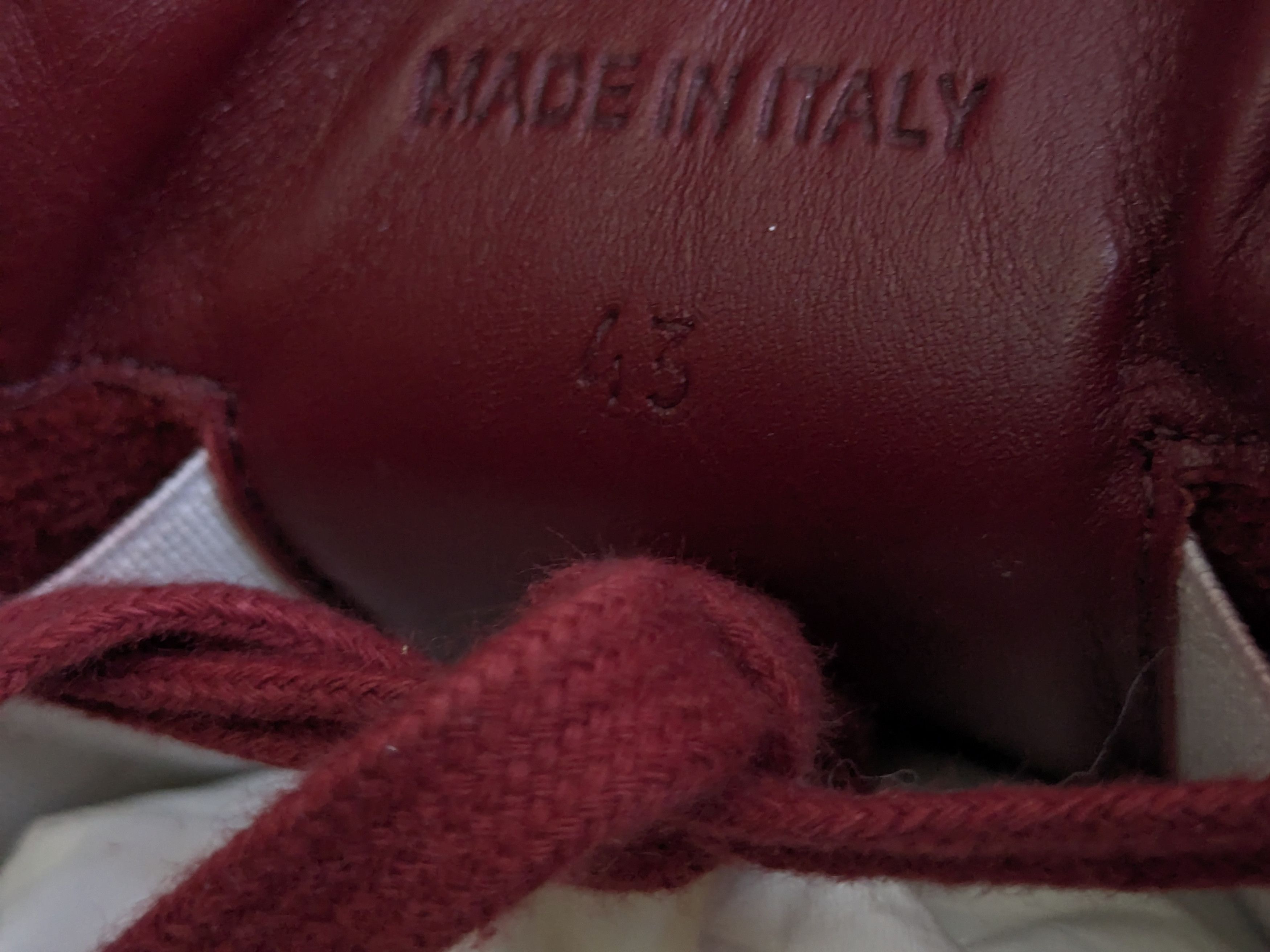 Maison Margiela Maison Margiela GAT Replica Burgundy 10 43 Low Tops Size US 10 / EU 43 - 9 Thumbnail