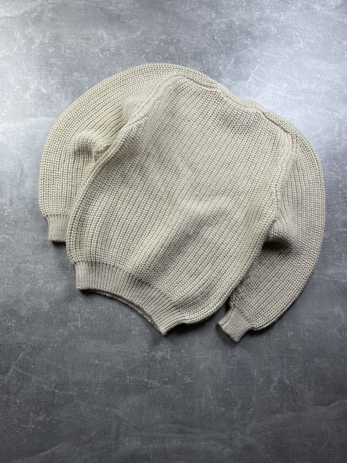 Vintage Gaeltarra Aran Irish Wool Cable Knit Sweater Natural Cream Size US L / EU 52-54 / 3 - 7 Thumbnail