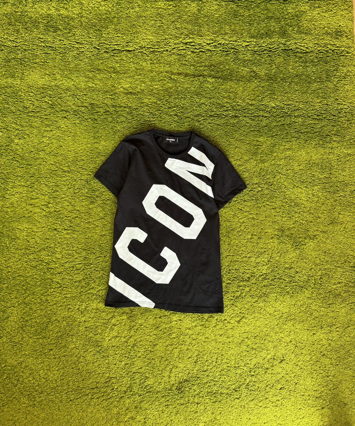 Designer × Dsquared2 Dsquared2 icon avant garde big logo t-shirt Size US S / EU 44-46 / 1 - 1 Thumbnail