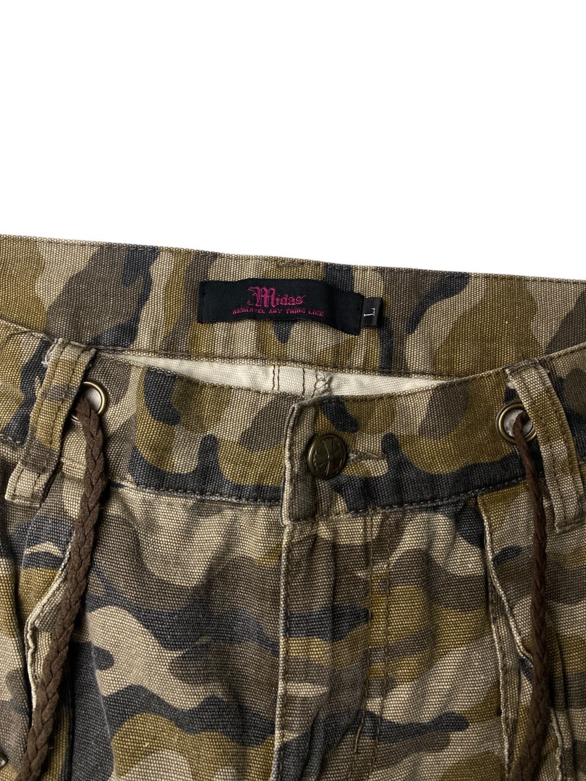 If Six Was Nine 2000's Midas Camo Laced Up Ring Shorts Size US 29 - 5 Thumbnail