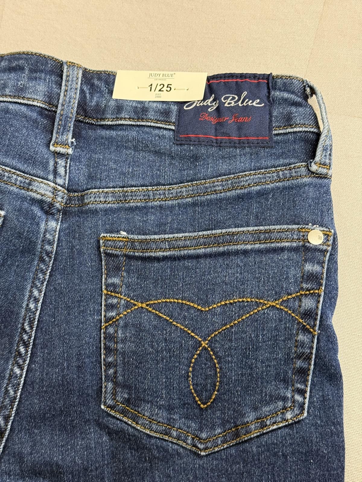 Other Judy Blue Jean The Betty Stone Wash 90s NWT Petite Size 1/25 Size 25" / US 0 / IT 36 - 6 Thumbnail