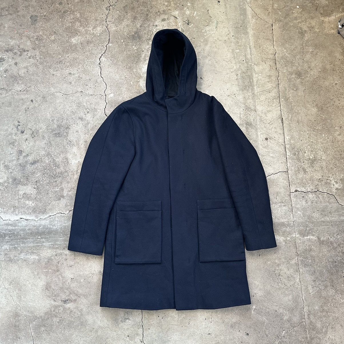 Cos COS Wool/Cashmere Regular Fit Hooded Coat Size US S / EU 44-46 / 1 - 1 Thumbnail