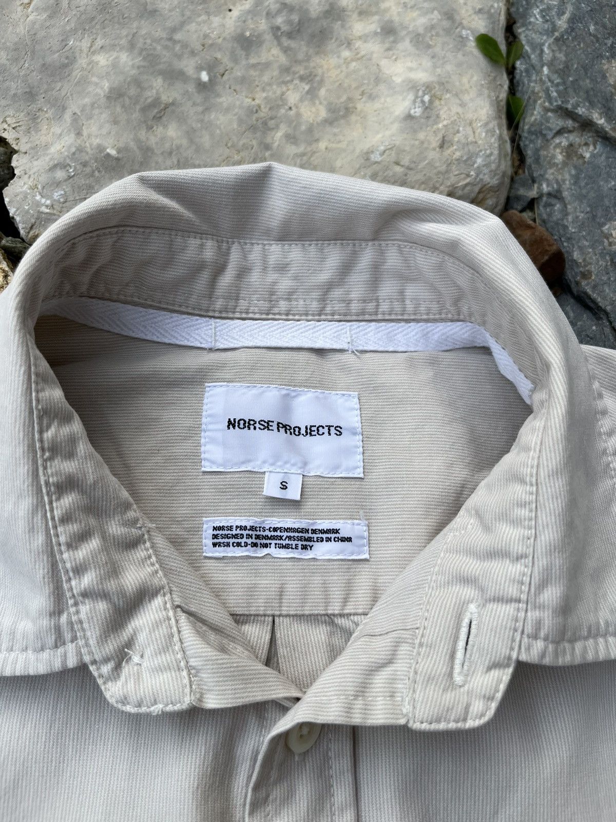 Norse Projects Norse Projects osvald micro stripe ss cotton pocket shirt Size US S / EU 44-46 / 1 - 12 Thumbnail