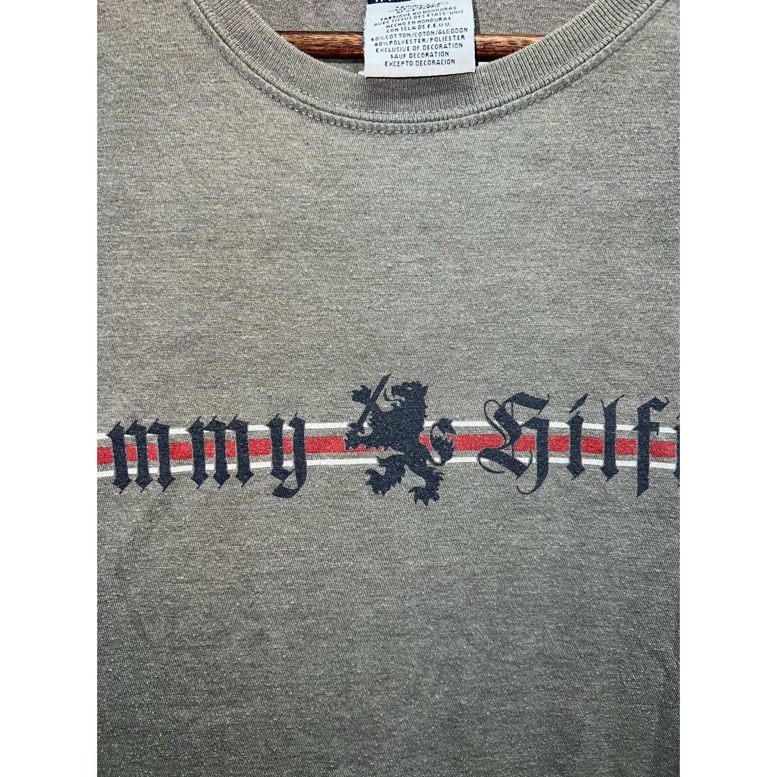 Tommy Hilfiger Vintage Tommy Hilfiger Shirt Logo Knight Gray Tee 90s Large Size US L / EU 52-54 / 3 - 4 Thumbnail