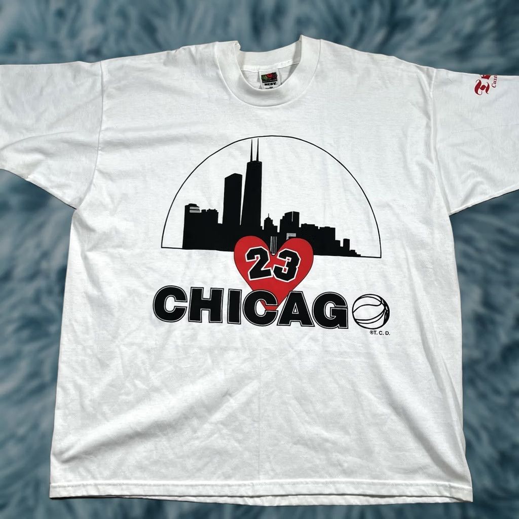 Vintage VINTAGE Chicago 23 T-Shirt 2XL White Mens Size US XXL / EU 58 / 5 - 1 Thumbnail