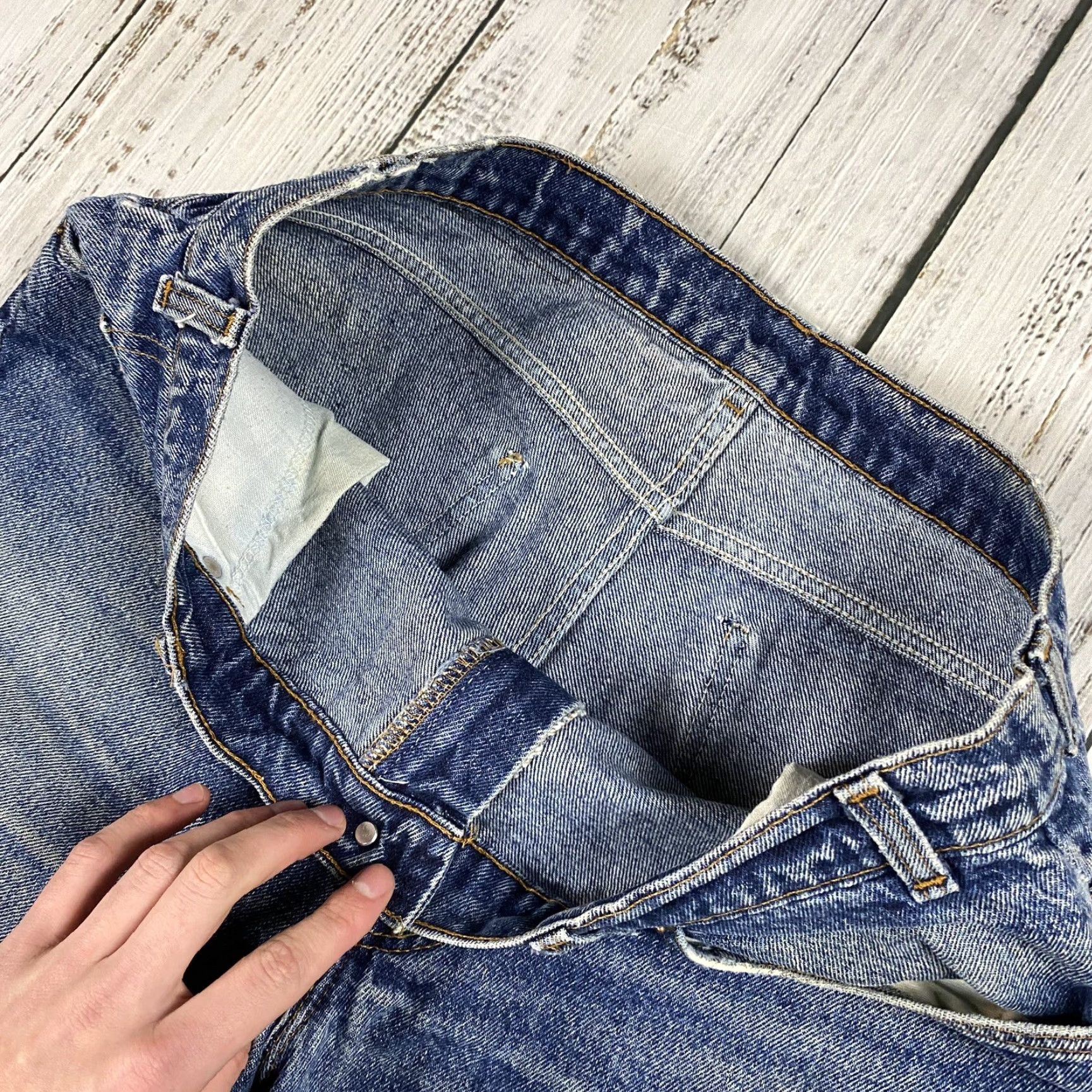 Levi's Vintage Levi's 550 Jeans Men Dark Wash Denim 38x32 USA Made Faded Tapered Size US 38 / EU 54 - 5 Thumbnail