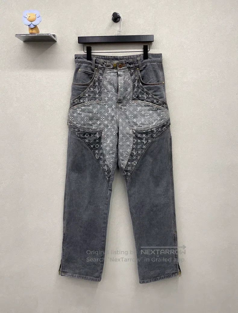 Louis Vuitton Louis Vuitton Irregular black and grey jeans with full log Size US 30 / EU 46 - 2 Thumbnail