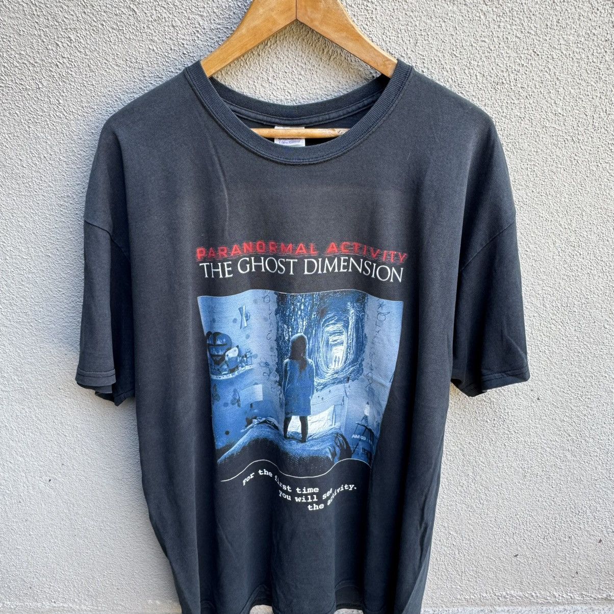 Other Vintage PARANORMAL ACTIVITY horror movie tee Size US XL / EU 56 / 4 - 2 Thumbnail