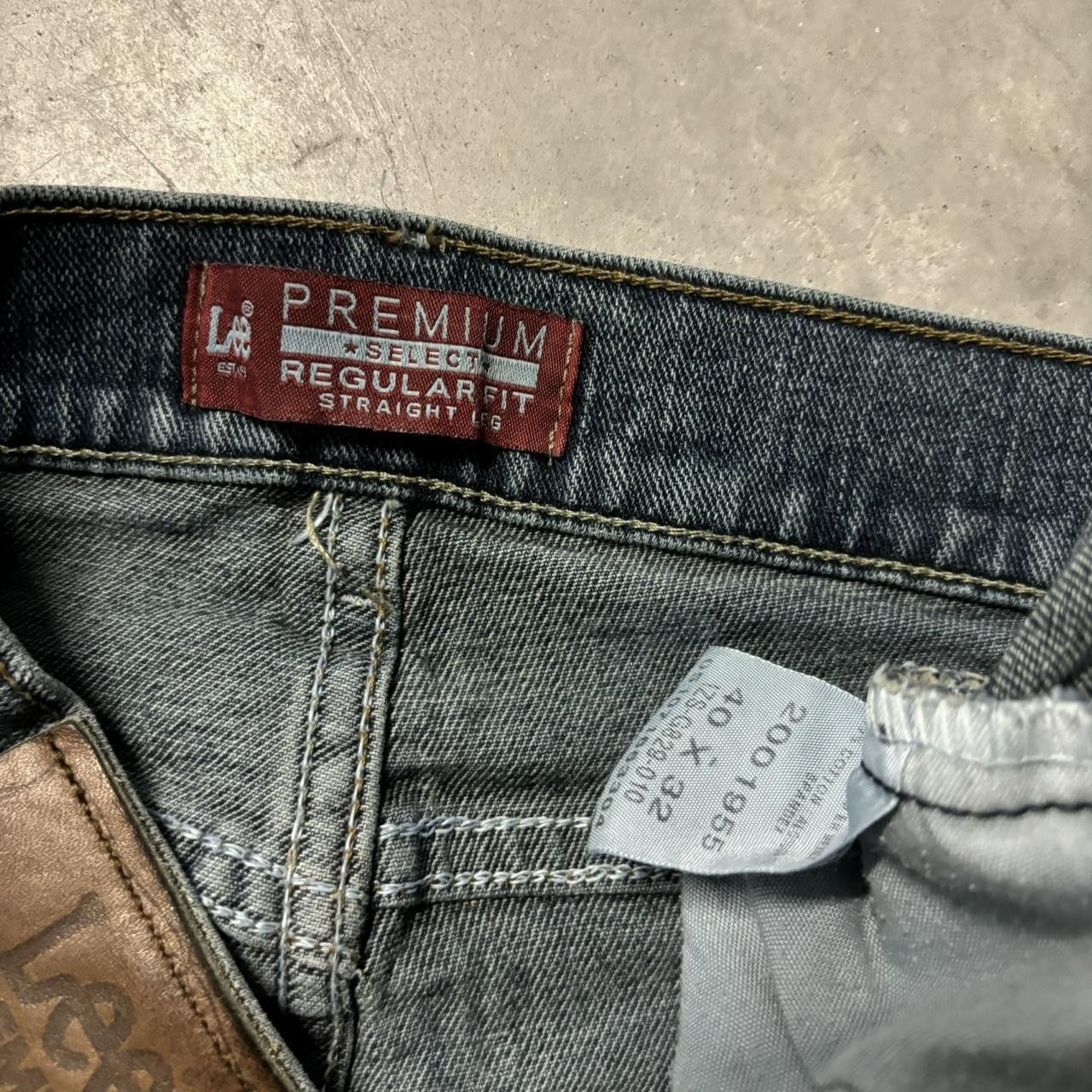 Japanese Brand × Vintage Crazy Vintage Y2K/2000s Baggy grunge Dark Wash Skater Denim Jeans! Size US 40 / EU 56 - 8 Thumbnail