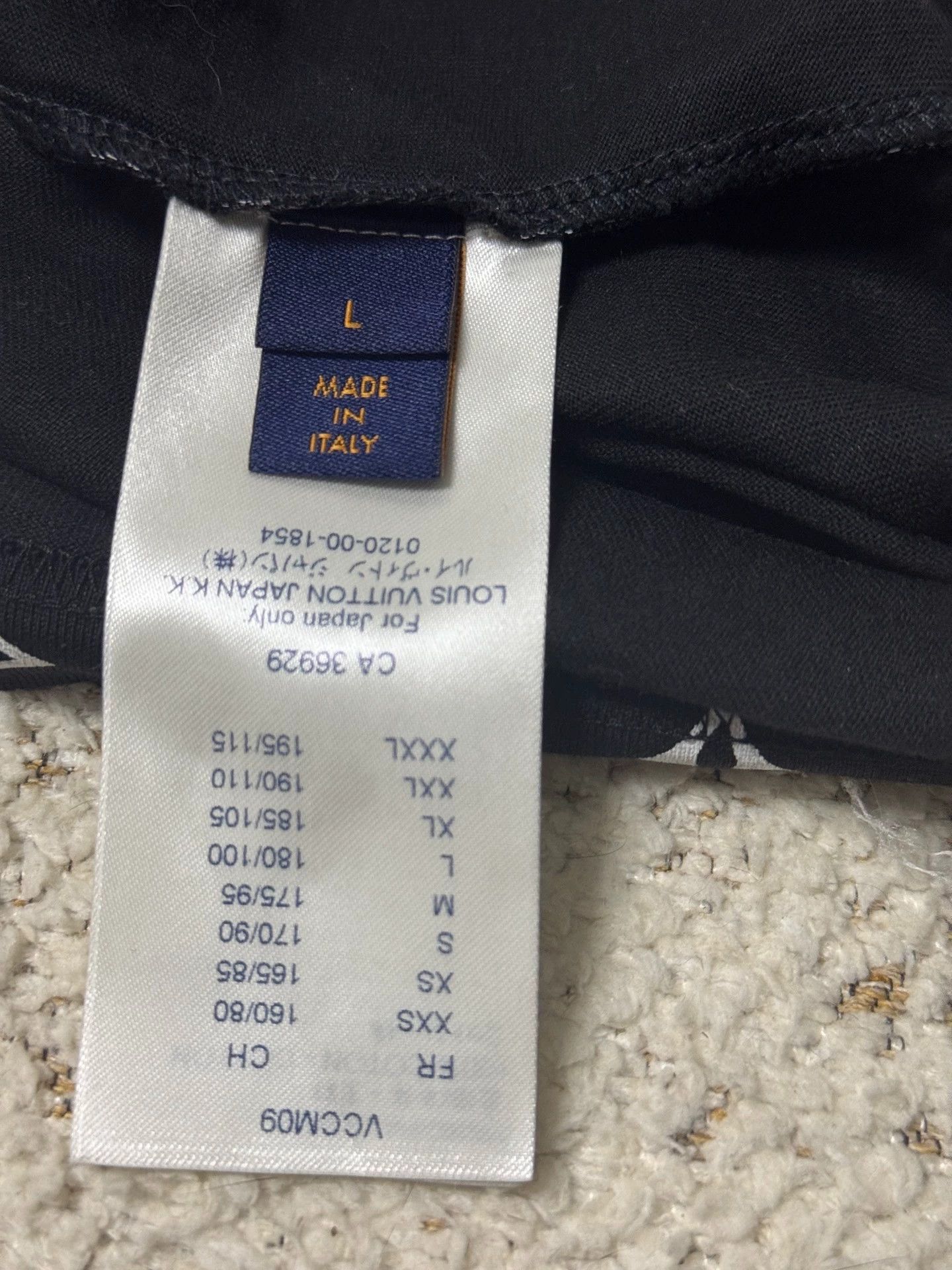 Louis Vuitton LV Gradient Short Sleeve Tee Authentic New Without Tags Size US L / EU 52-54 / 3 - 2 Thumbnail