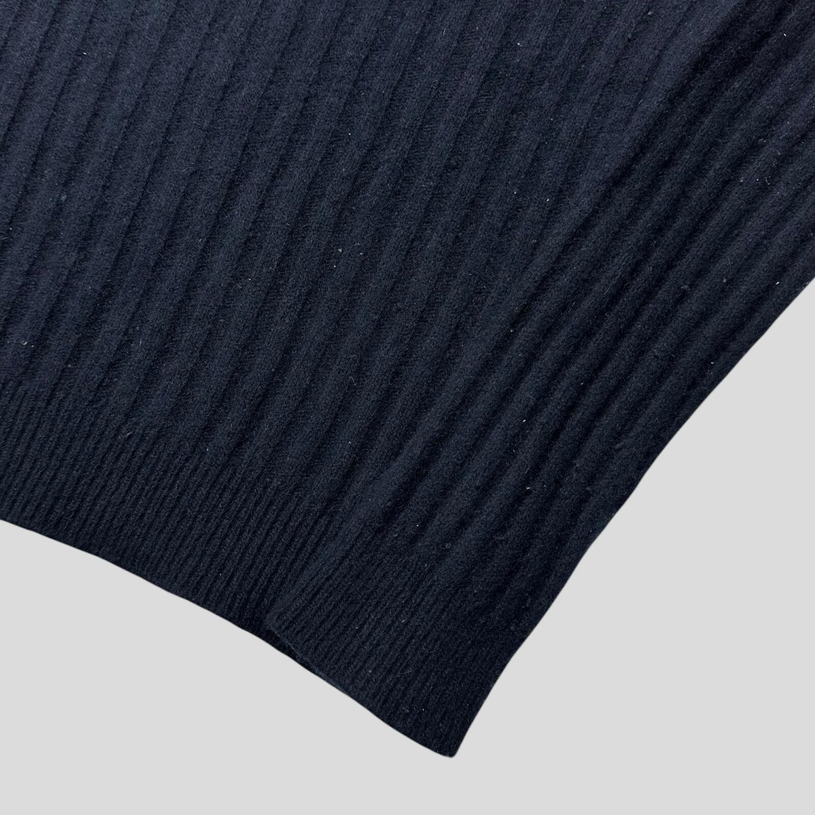 Prada Prada Milano 00’s 3D Ribbed Navy Wool Knit Sweater - S Size US S / EU 44-46 / 1 - 3 Thumbnail