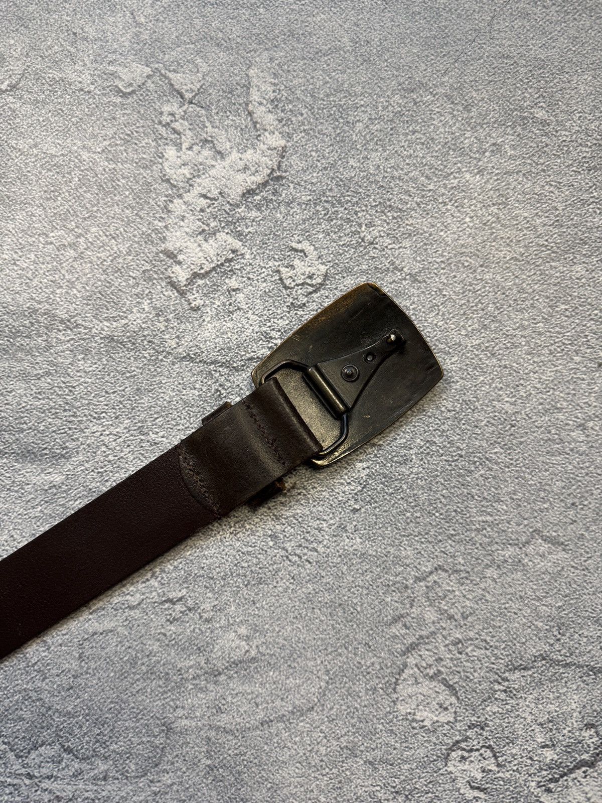 Levi's Vintage Levi’s leather belt big logo Oldmoney Made in USA Size 36 - 7 Thumbnail