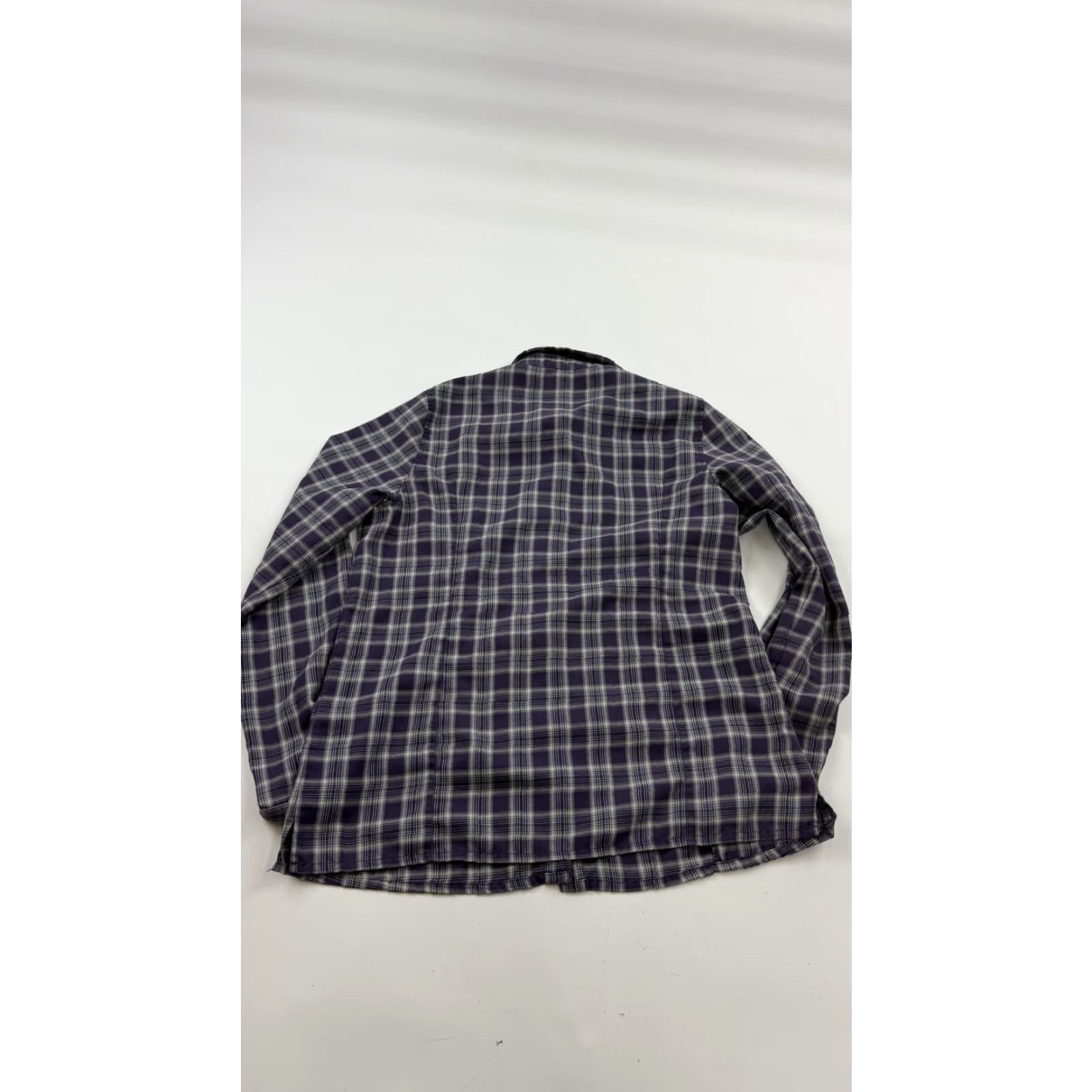 Royal Robbins Royal Robbins Shirt Mens Large Plaid Button Up Outdoor Hiking Flannel Purple Size US L / EU 52-54 / 3 - 7 Thumbnail