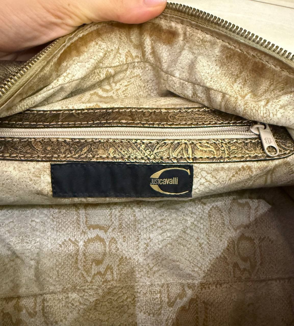 Just Cavalli Just Cavalli Gold Patterned Leather Buckle Bag Size ONE SIZE - 4 Thumbnail