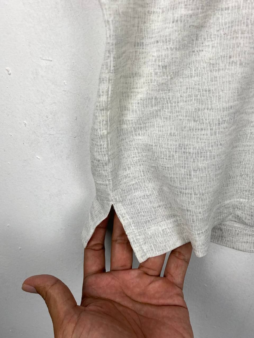 Valentino nicola valentino single pocket embroided logo tee Size US M / EU 48-50 / 2 - 3 Thumbnail