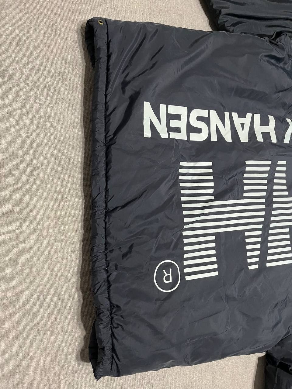 Helly Hansen Vintage Helly Hansen Men`s Two Side Puffer Down Jacket Sz M Size US M / EU 48-50 / 2 - 7 Thumbnail