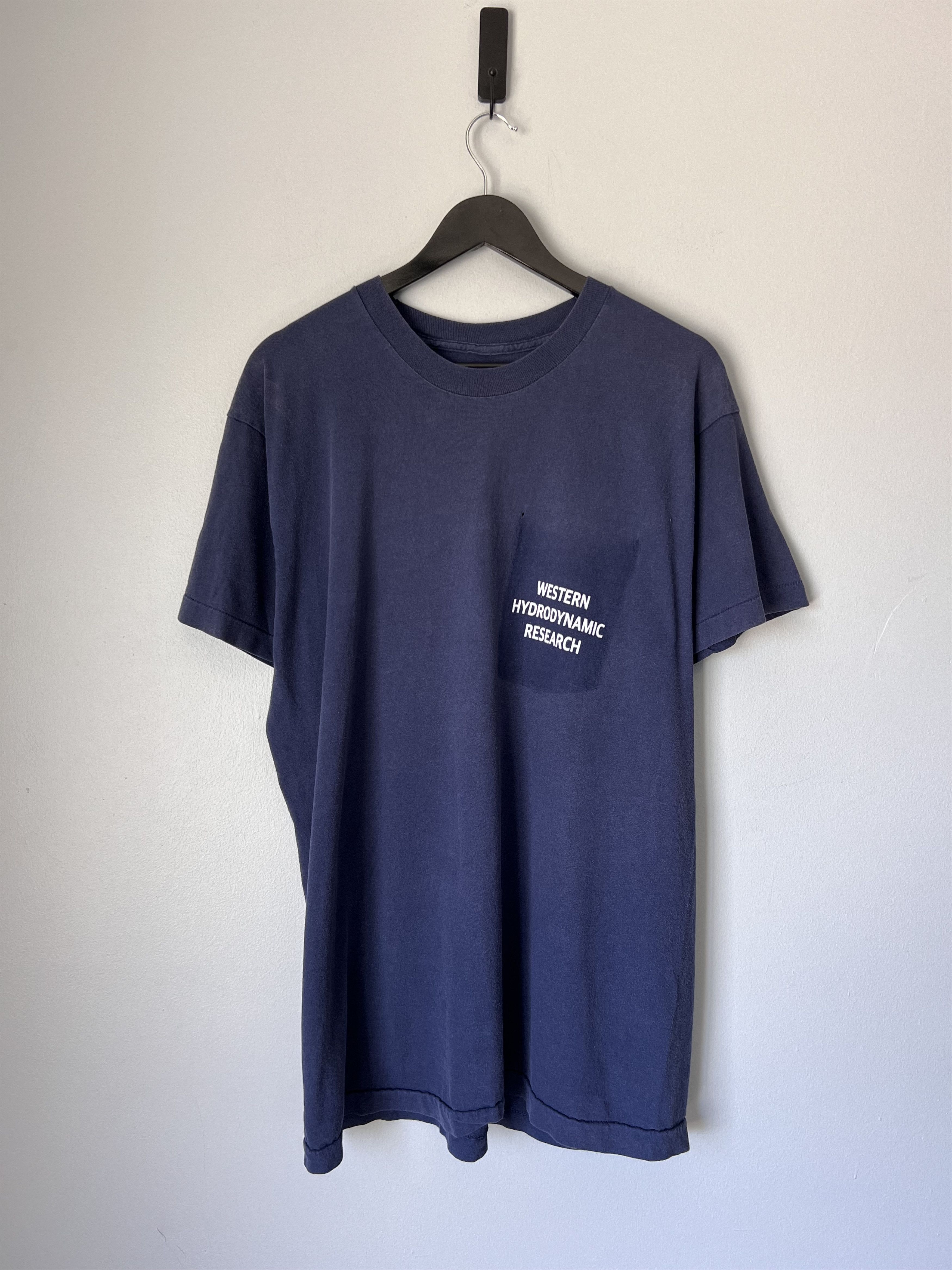 Western Hydrodynamic Research Western Hydrodynamic Research Ghost Pocket Tee in Navy Size US M / EU 48-50 / 2 - 1 Thumbnail