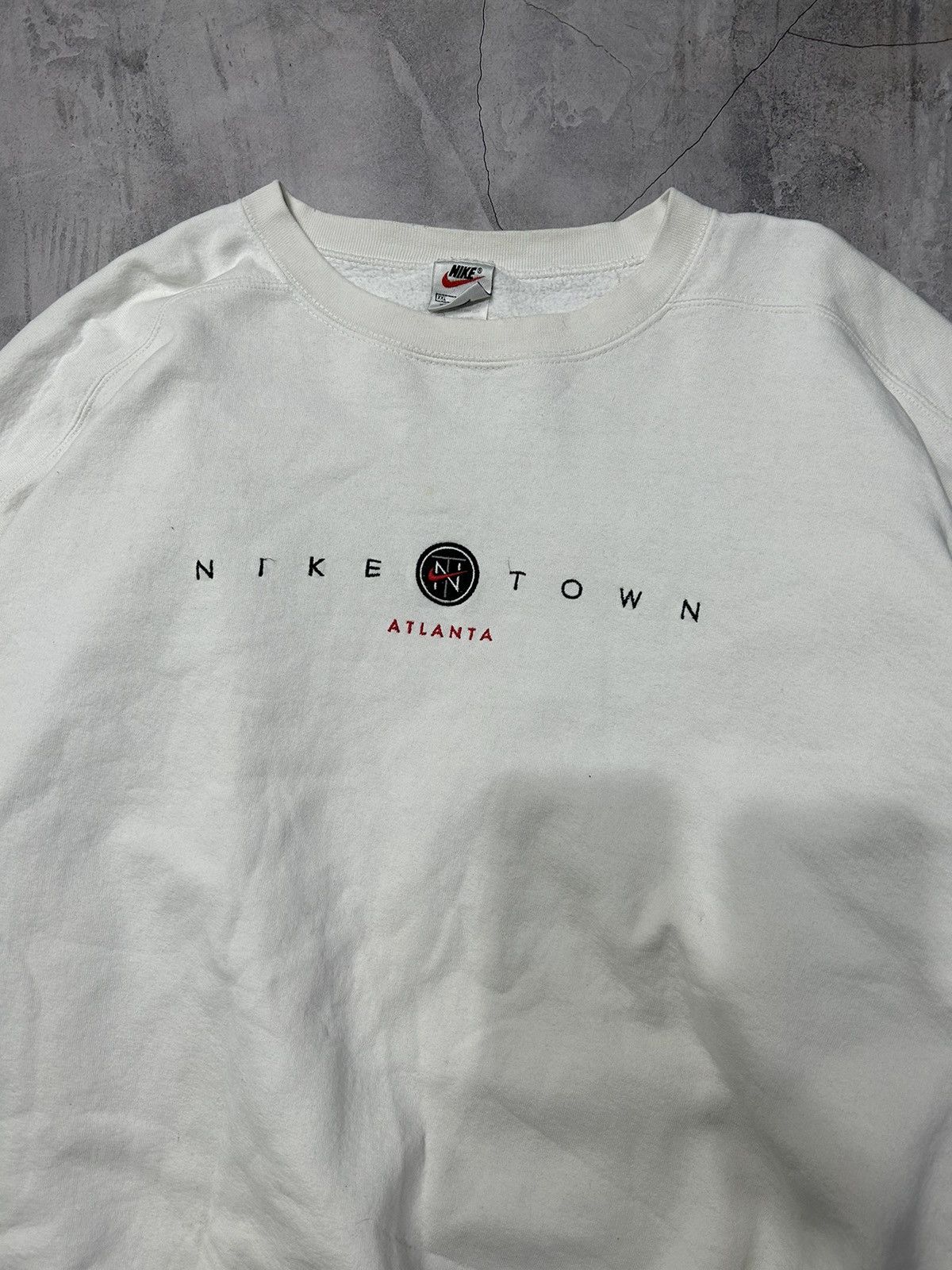 Nike × Vintage Nike vintage Sweatshirt Town County big logo Size US XL / EU 56 / 4 - 4 Thumbnail