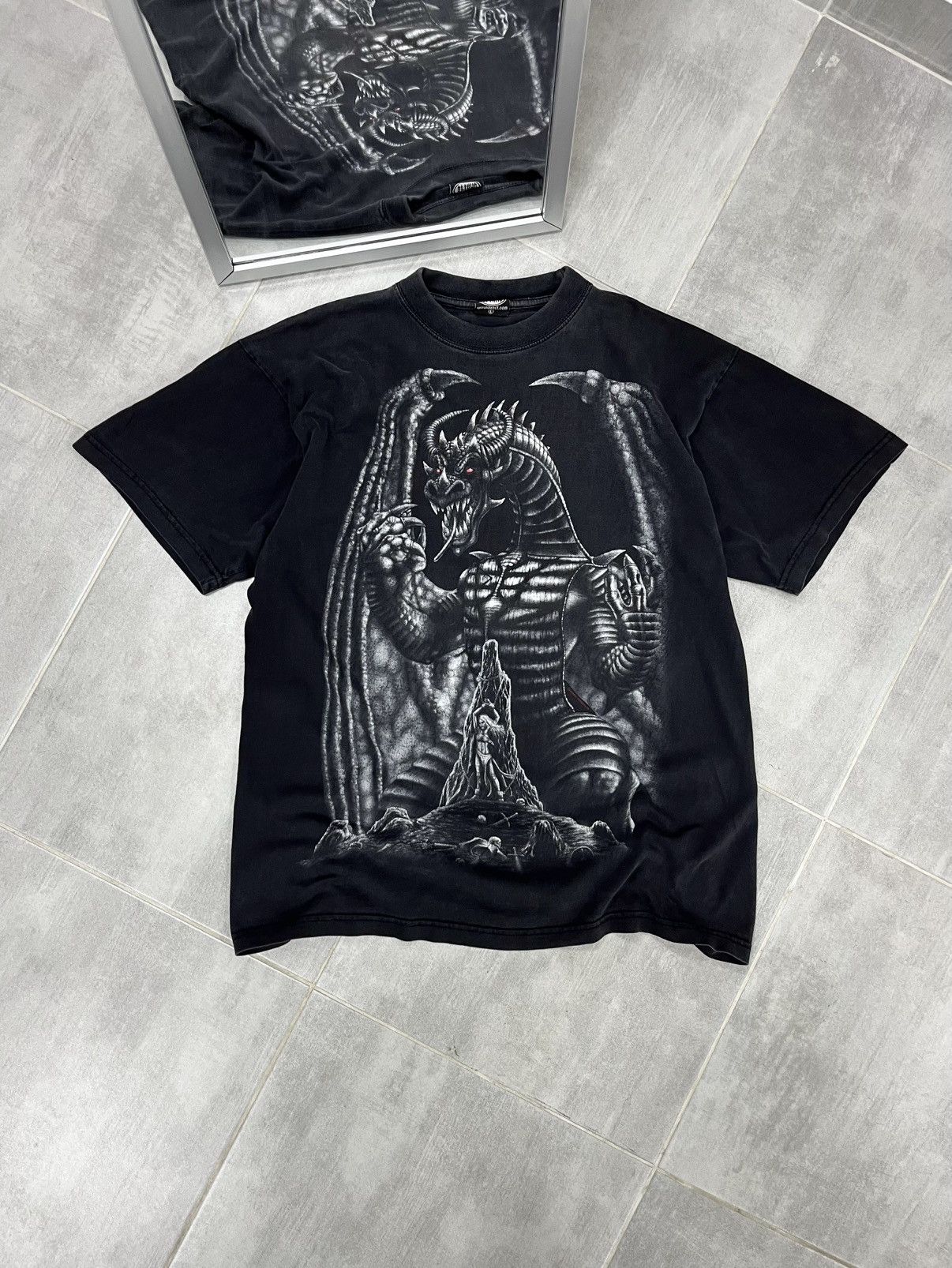 Other Vintage Spiral Direct T Shirt Dragon Pentagram Print Rock Size US L / EU 52-54 / 3 - 1 Thumbnail