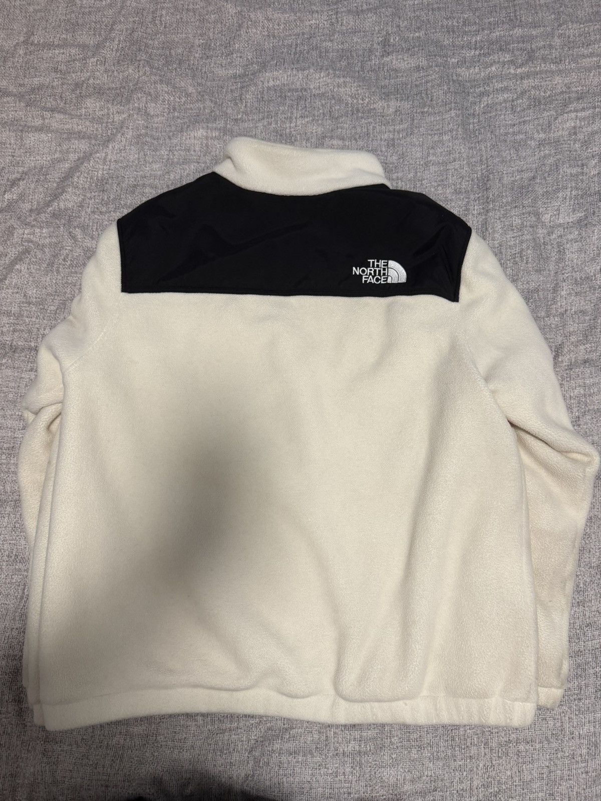 Supreme × The North Face Supreme tnf north face expedition fleece jacket white red xl Size US XL / EU 56 / 4 - 5 Thumbnail