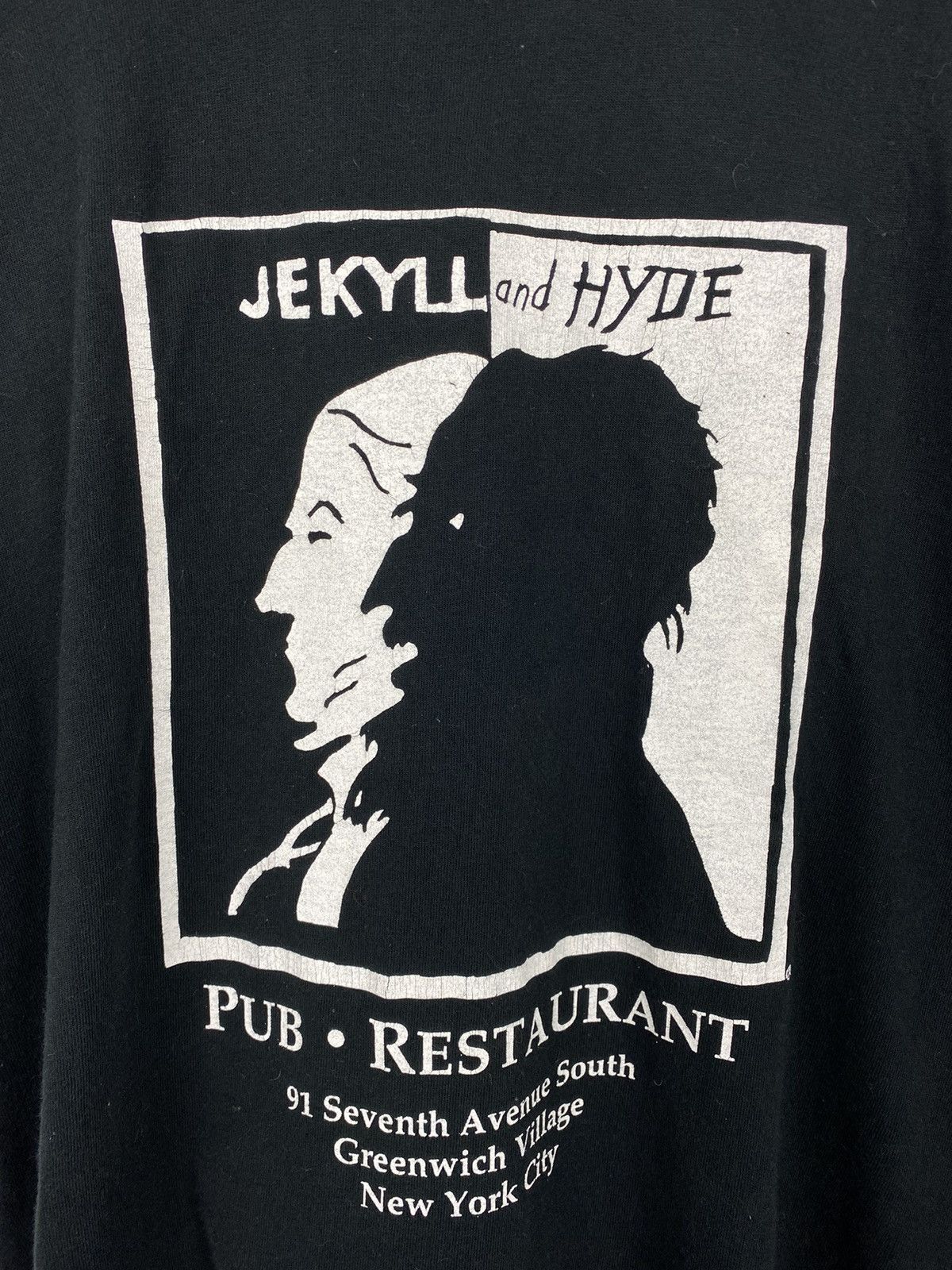 Vintage Vintage Jekyll and Hyde Pub Restaurant Movie Y2K T Shirt Tee Size US XXL / EU 58 / 5 - 3 Thumbnail