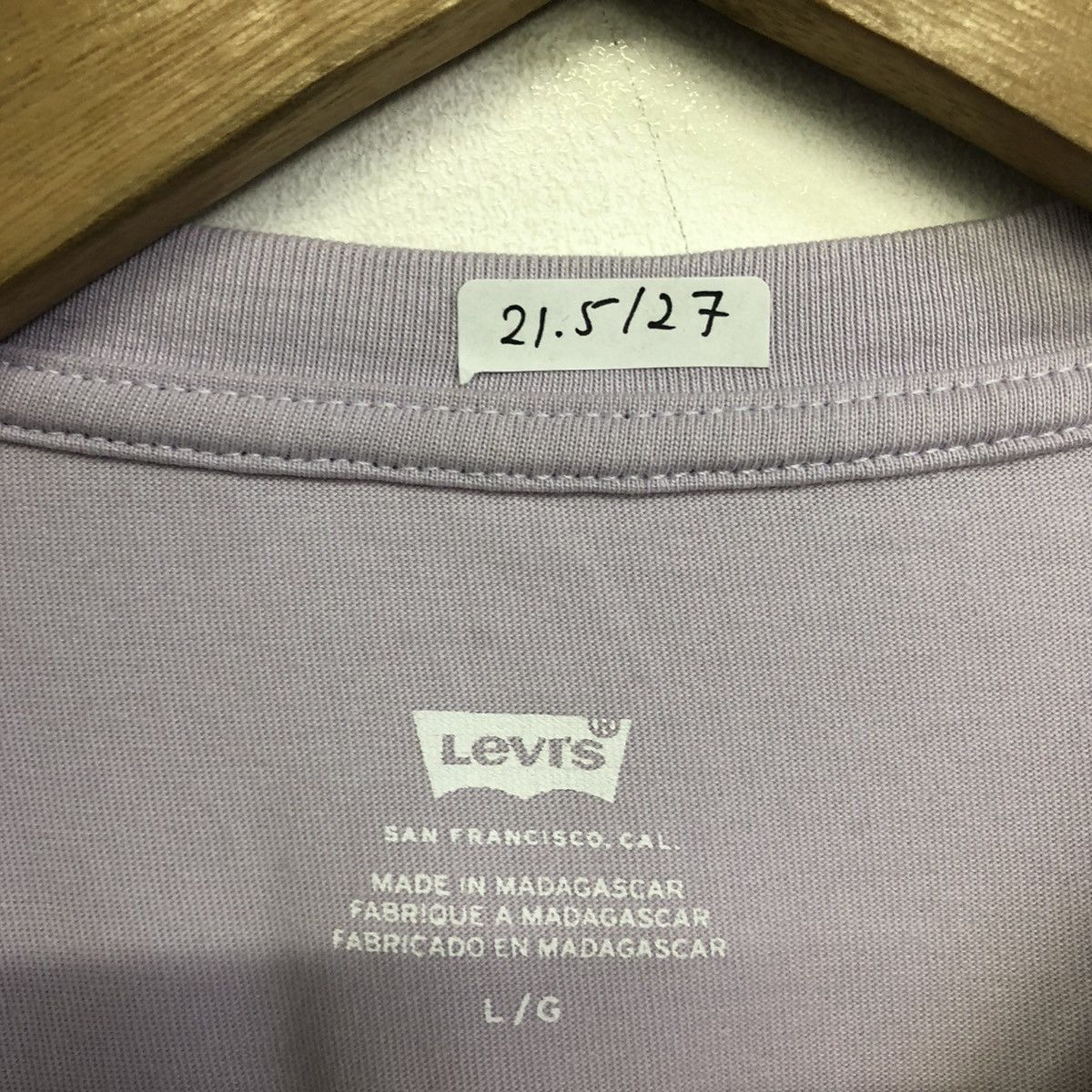 Levi's Levis “Use Your Voice” Agenda Wording Tshirt Size US L / EU 52-54 / 3 - 11 Thumbnail