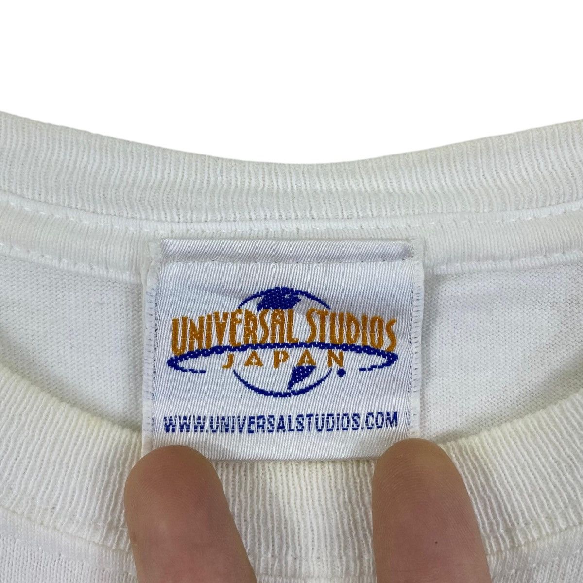 Universal Studios Vintage 2000 UNIVERSAL STUDIO JAPAN Jaws Tee Shirt Size S / US 4 / IT 40 - 5 Thumbnail