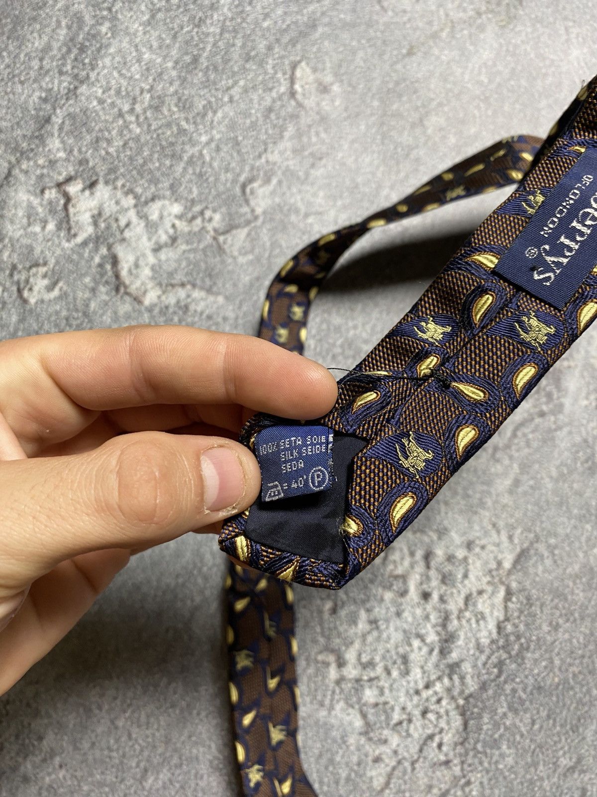 Burberry Burberrys tie vintage silk Size ONE SIZE - 6 Thumbnail