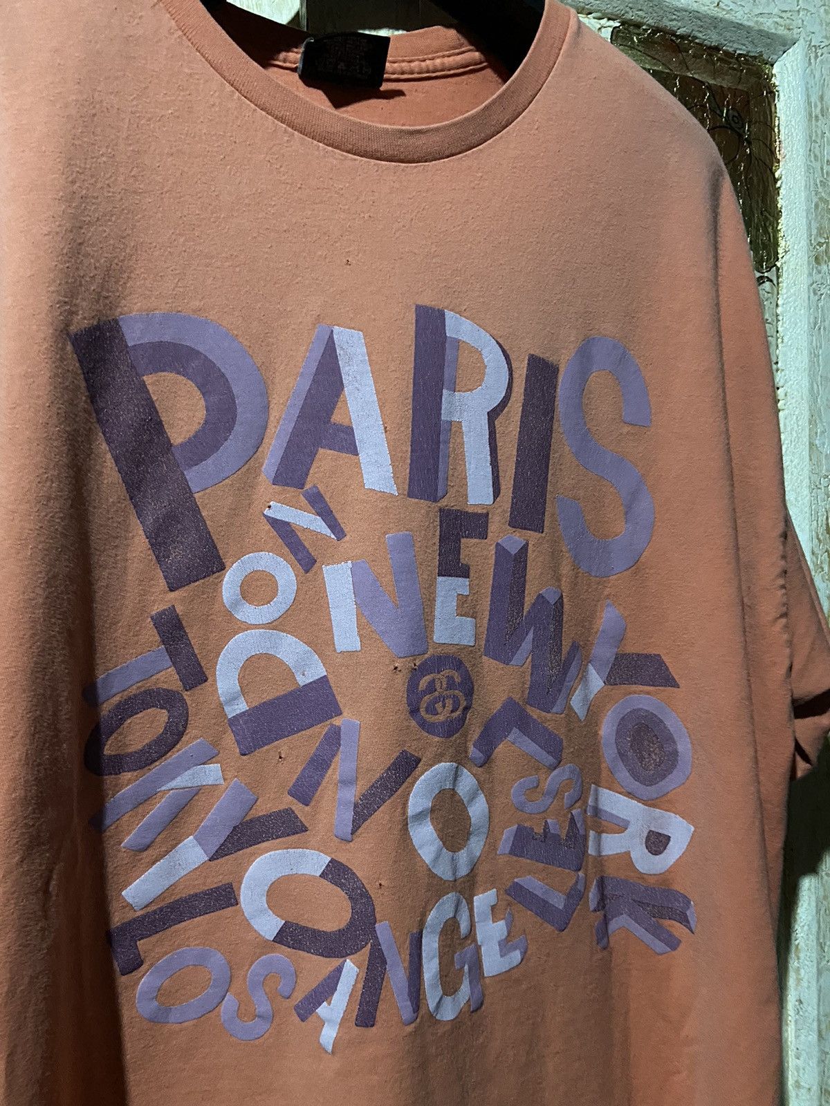 Stussy Stüssy World Tour Jumble coral t shirt size xl Size US XL / EU 56 / 4 - 1 Thumbnail