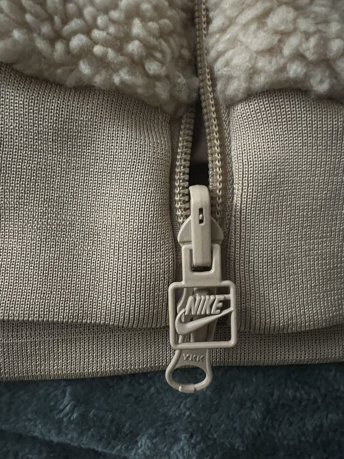 Nike Nike Sherpa Fleece/Jacket Reversible Tan And White Size US XXL / EU 58 / 5 - 6 Thumbnail