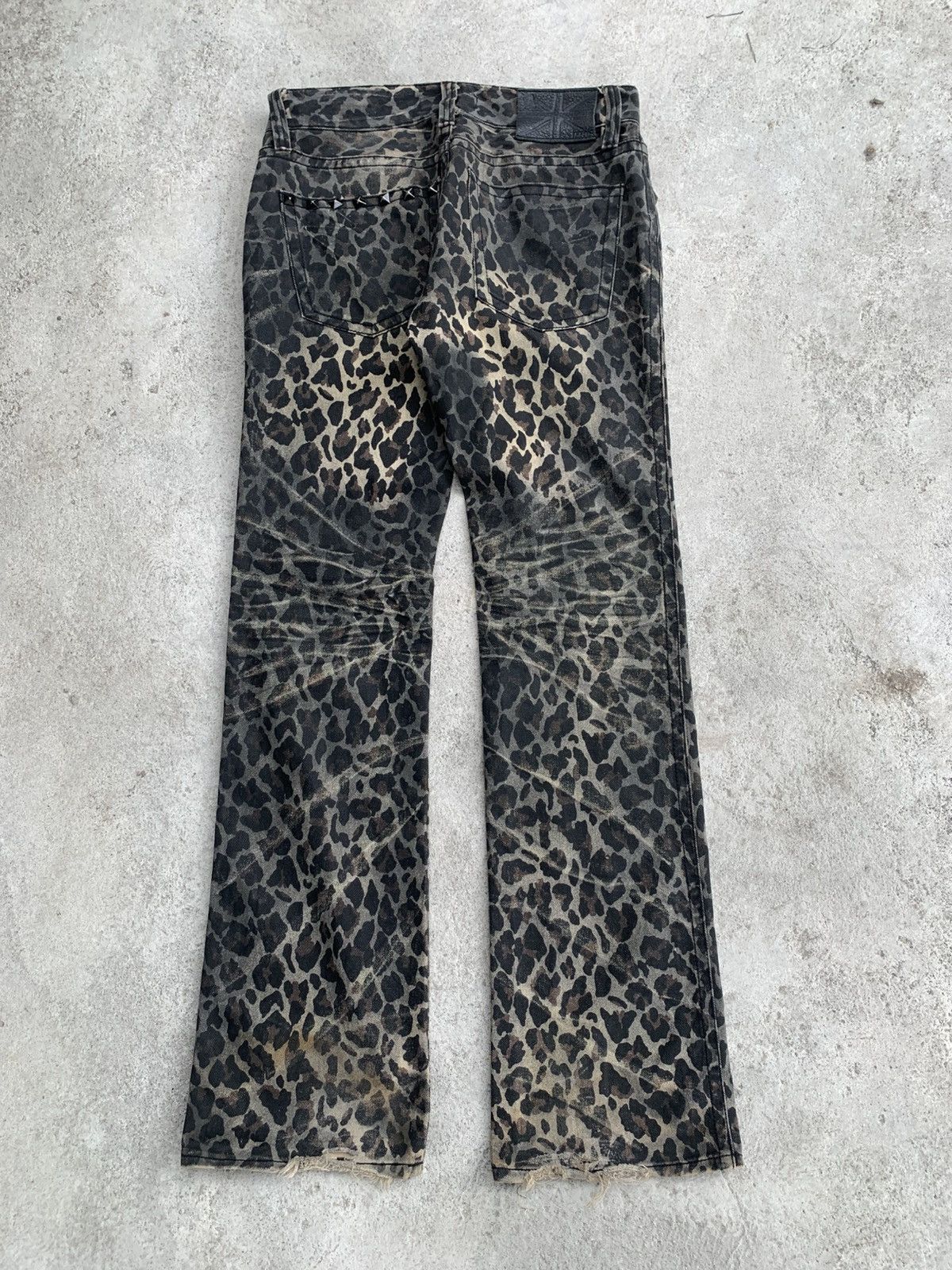 If Six Was Nine Xfrm animal flared denim pants Size US 31 - 4 Thumbnail