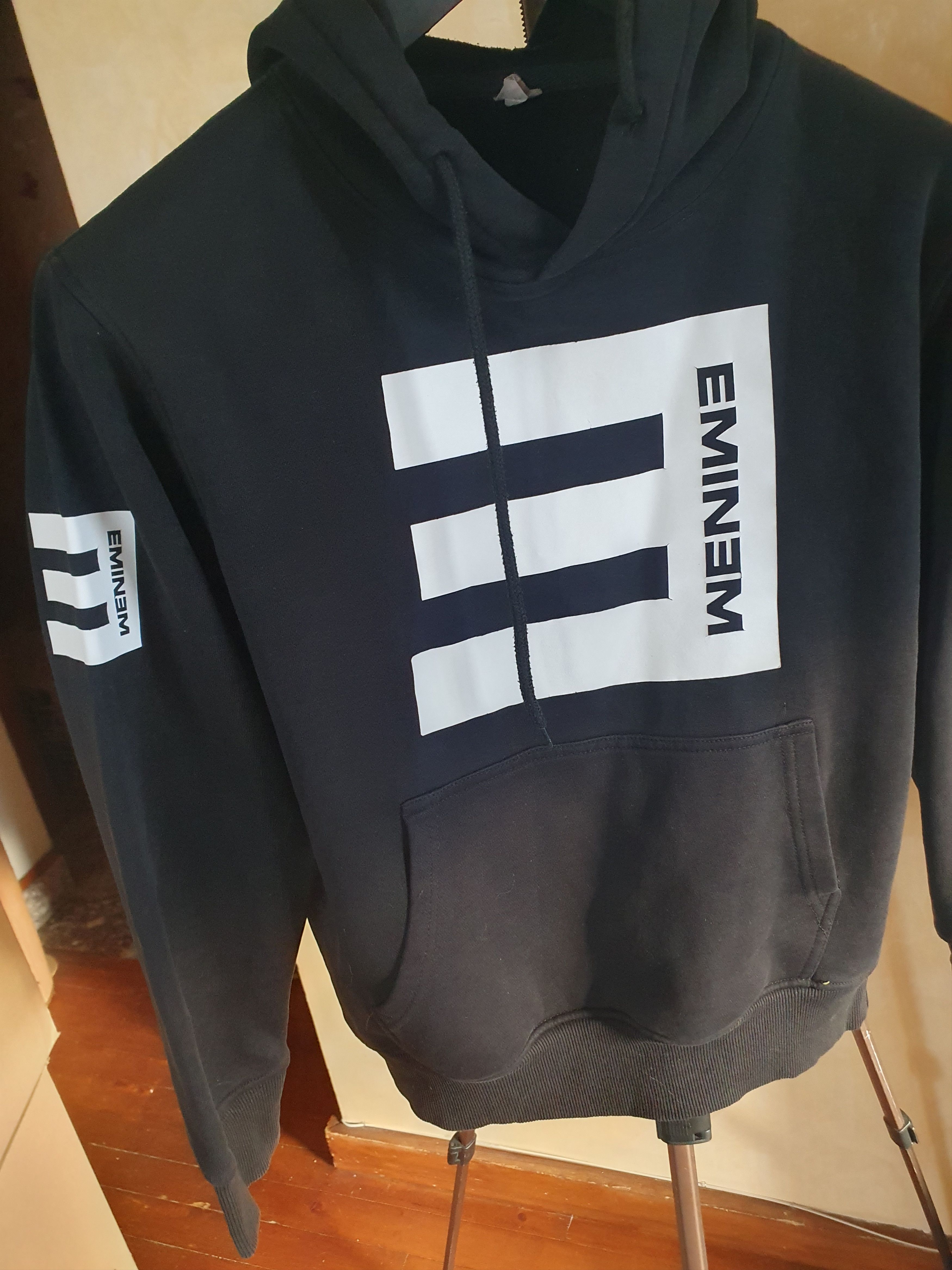 Eminem × Rap Tees Eminem Recovery Rap Hoodie sz M/S? Size US M / EU 48-50 / 2 - 4 Thumbnail