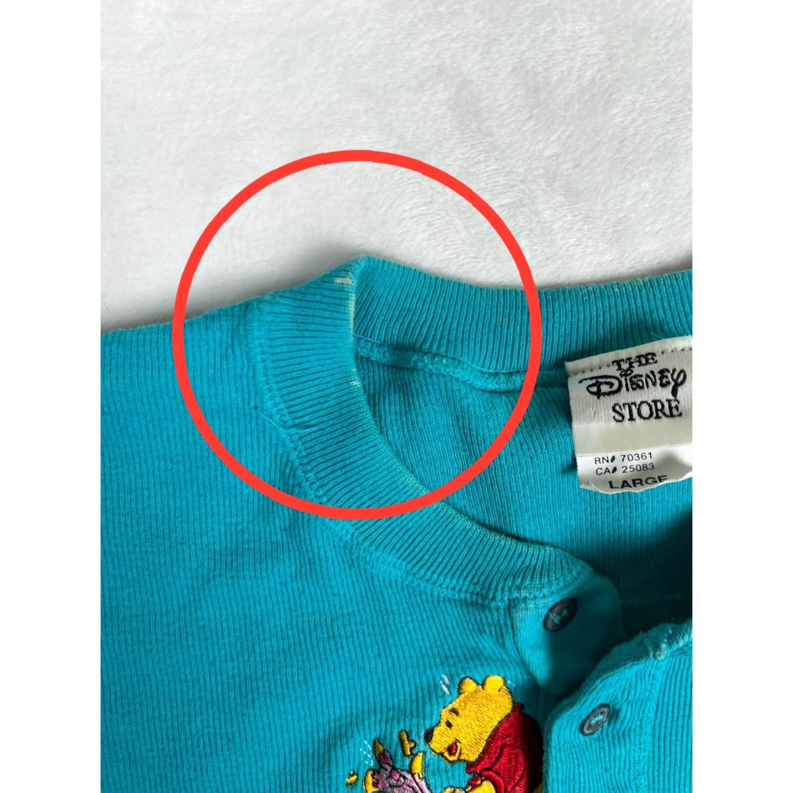Disney VINTAGE Disney Winnie Pooh Tigger Shirt Mens Large Blue Thermal Henley 90s USA Size US L / EU 52-54 / 3 - 5 Thumbnail