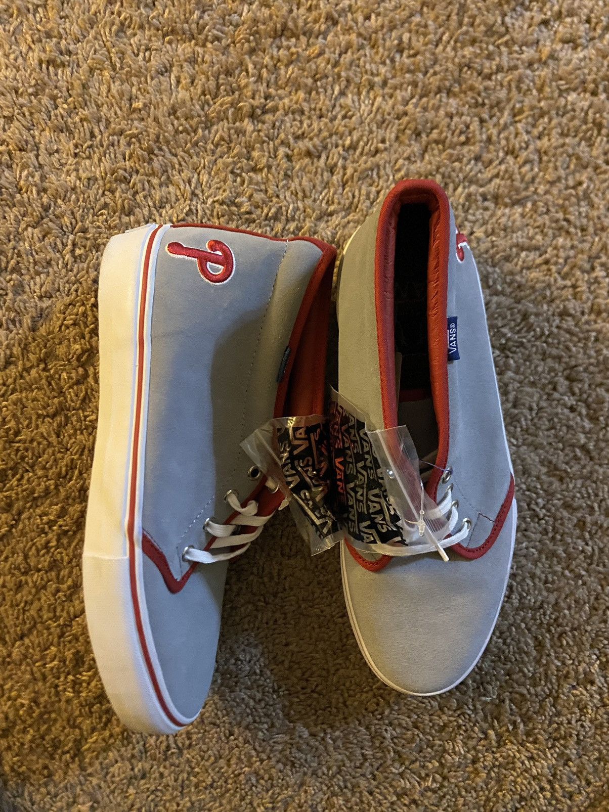 MLB × Vans MLB x Vans x Philadephia Phillies size 10 with jersey Size US 10 / EU 43 - 6 Thumbnail