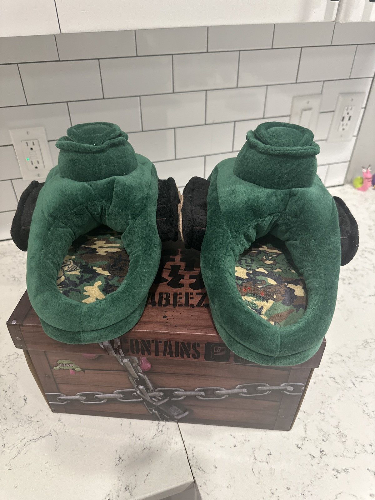 Other Really Rich Tank Arabia Size US 11 / EU 44 - 2 Thumbnail