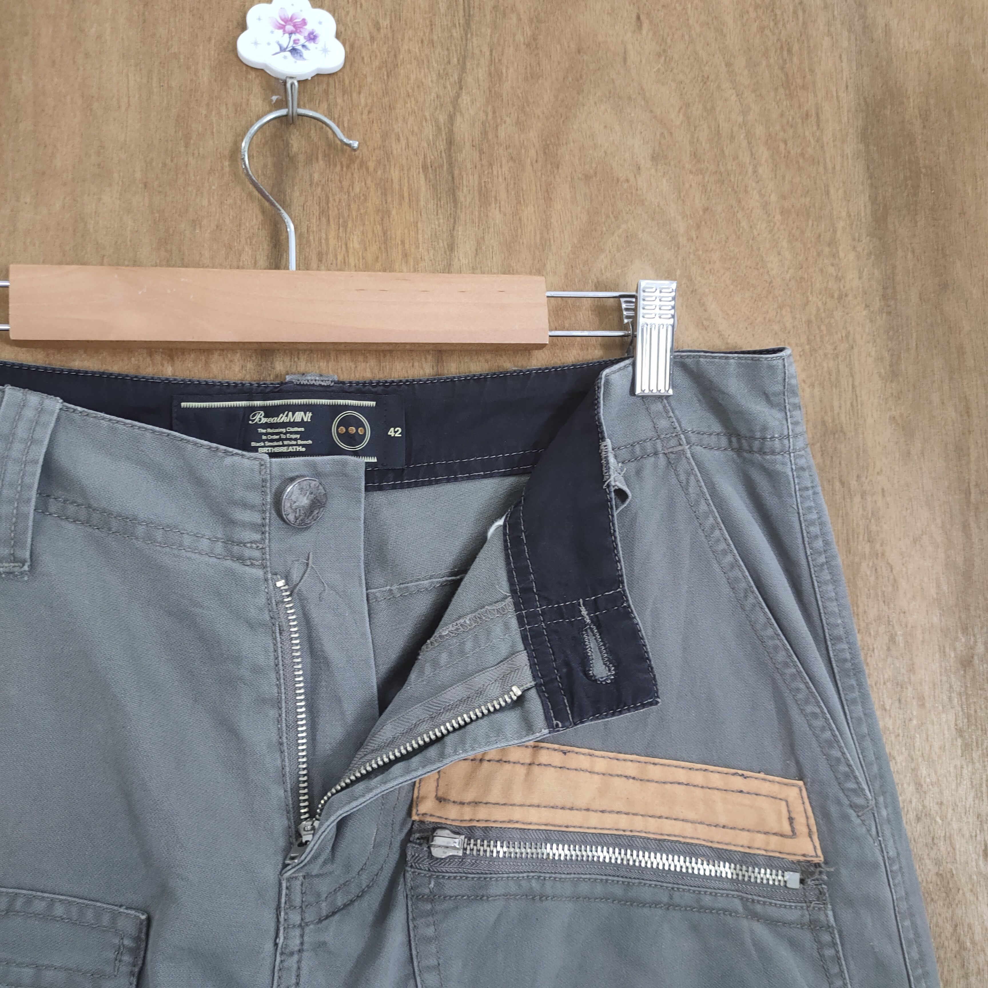 If Six Was Nine 10 POCKET BREATH MINT BONDAGE CARGO PANTS Size US 34 / EU 50 - 7 Thumbnail