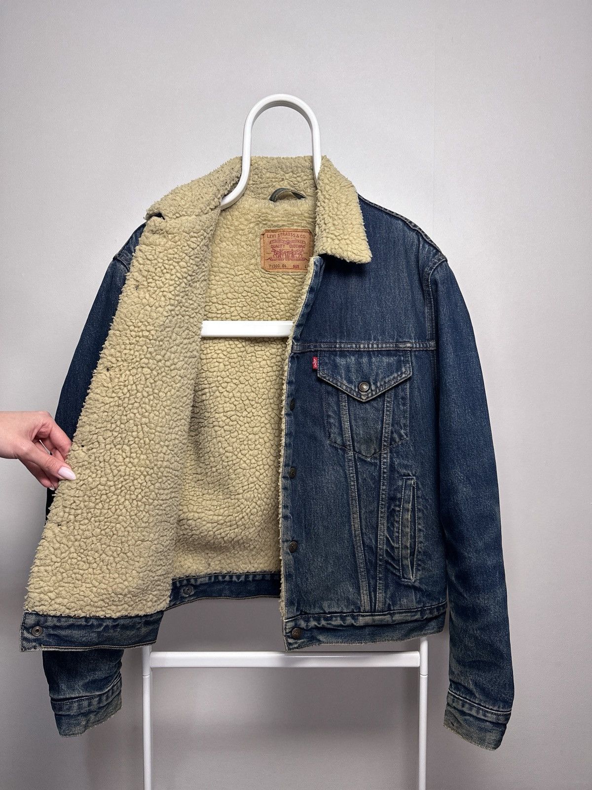 Levi's Vintage Clothing Levi’s Vintage Denim Trucker Sherpa Jacket 71500 Size L Size US L / EU 52-54 / 3 - 5 Thumbnail