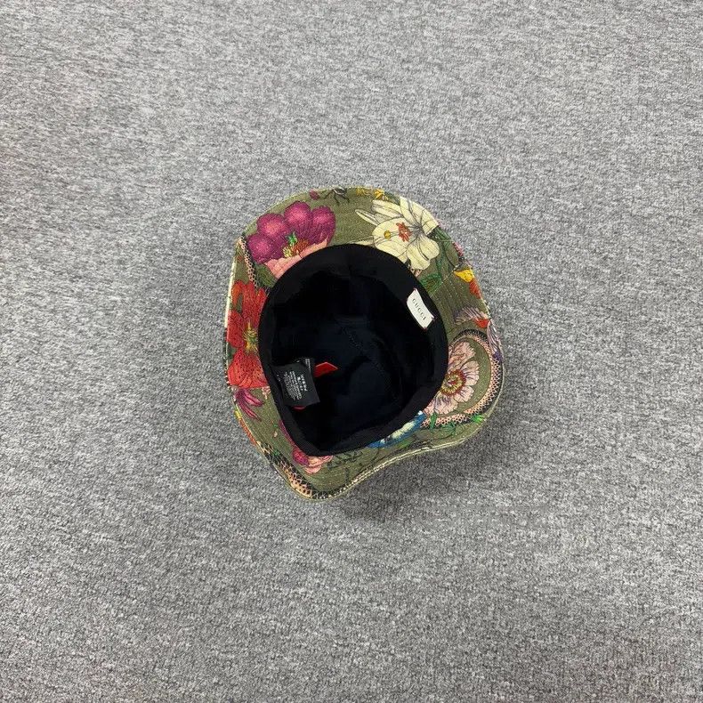 Gucci Gucci Size S Flower Fisherman's Hat Size ONE SIZE - 3 Thumbnail