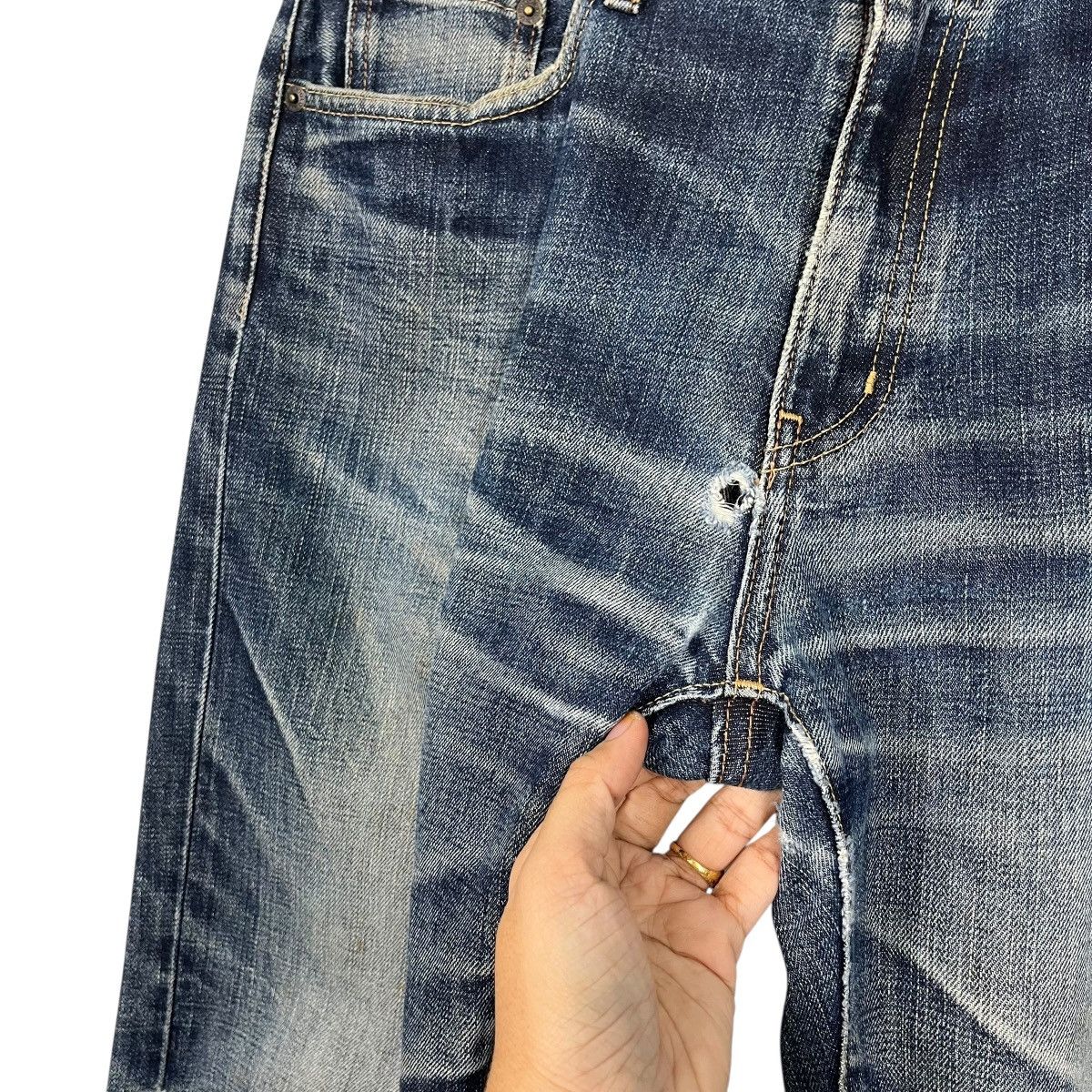 Japanese Brand Vintage Japanese Designer Distressed Faded Denim Size US 32 / EU 48 - 14 Thumbnail